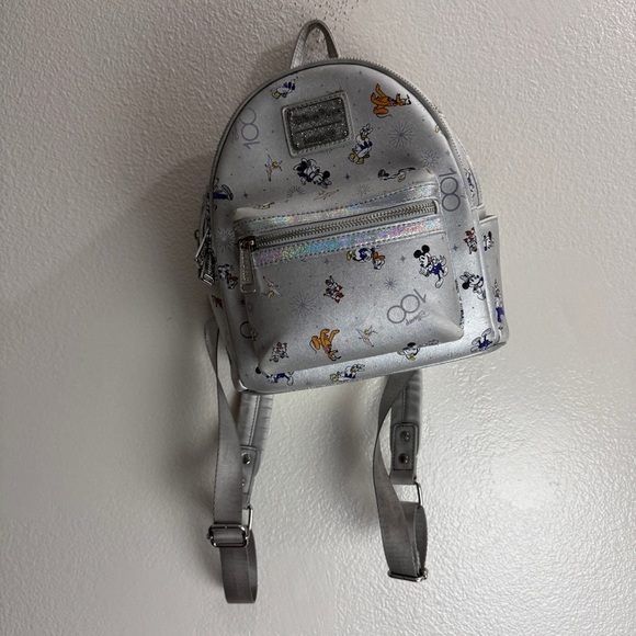 Disneyland 100 Anniversary Vintage Back Pack - Picture 1 of 10